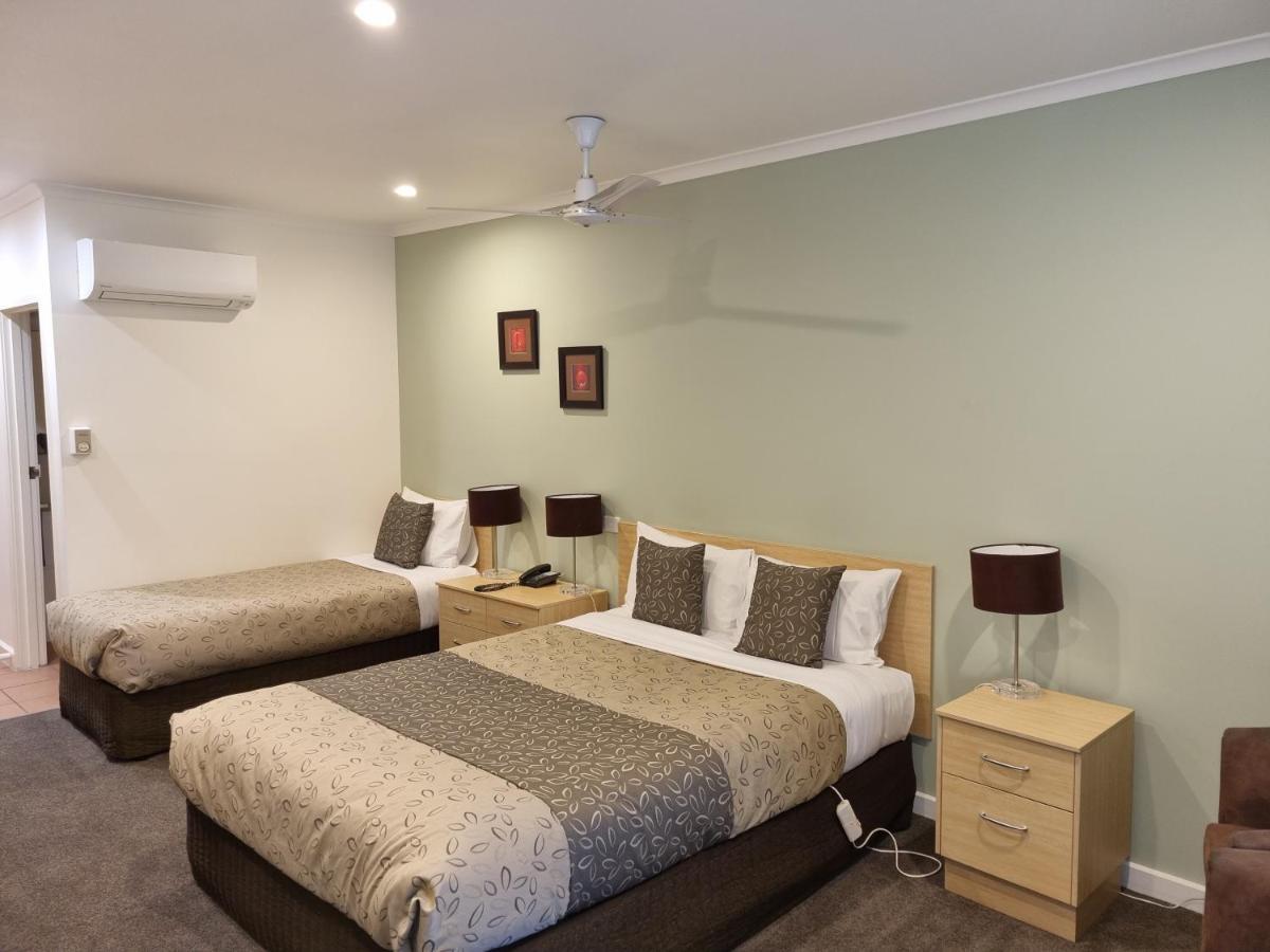 Golden Heritage Accommodation Бийчуърт Екстериор снимка